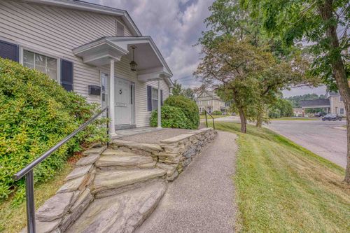 188 Cottage St, Littleton, NH, 03561-4204 | Card Image