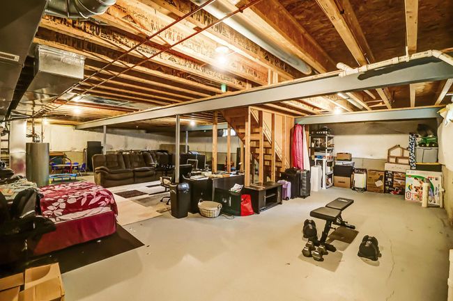 full basement | Image 38