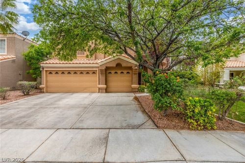 2109 Golden Lotus Dr, Las Vegas, NV, 89134-6053 | Card Image