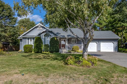 29 Maryjane Rd, Tiny, ON, L0L2T0 | Card Image