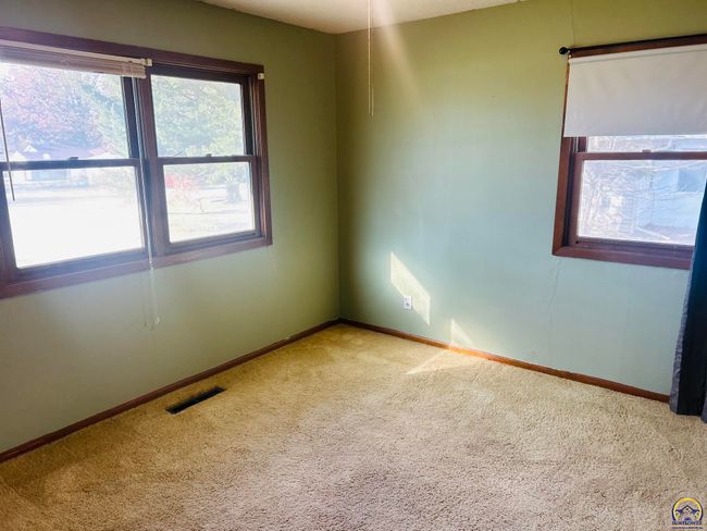718 S 9 Th St, House other with 4 bedrooms, 2 bathrooms and null parking in Osage City KS | Image 19
