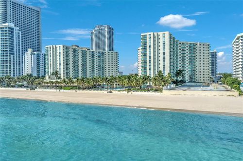 4s-3801 S Ocean Dr, Hollywood, FL, 33019-2902 | Card Image