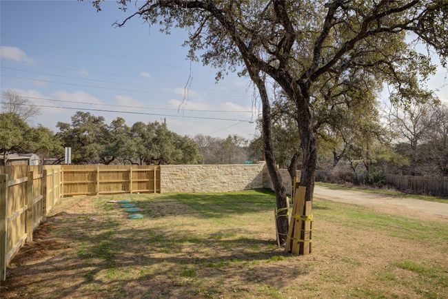 18208 Gregg Bluff Rd, House other with 3 bedrooms, 3 bathrooms and 4 parking in Jonestown TX | Image 39
