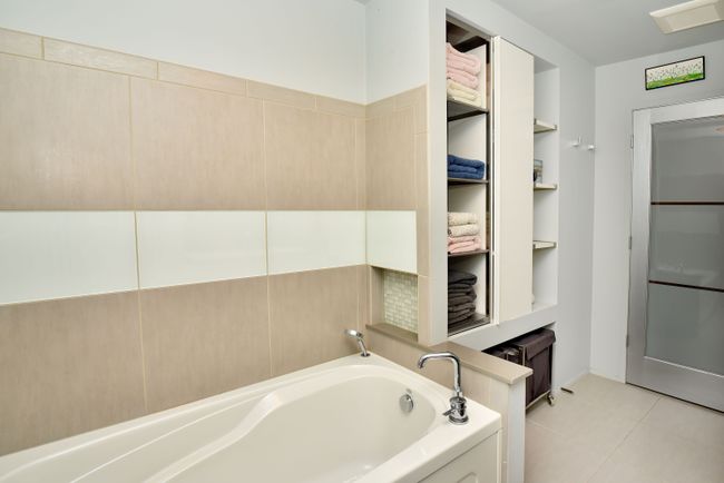 C-2 - 42266 Woodward Ave, Condo with 2 bedrooms, 2 bathrooms and null parking in Bloomfield Hills MI | Image 19