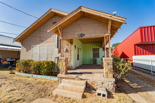 1208 W Walker St, Breckenridge, TX, 76424-3342 | Card Image