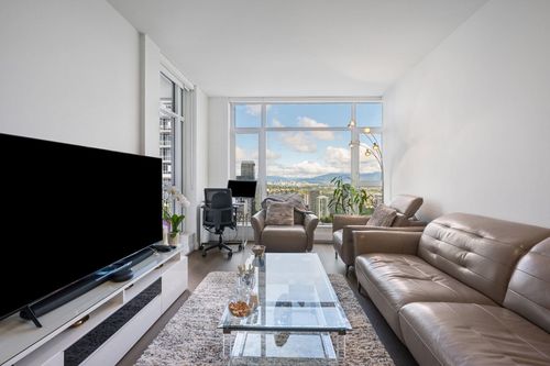 3807-4670 Assembly Way, Burnaby, BC, V5H0H3 | Card Image