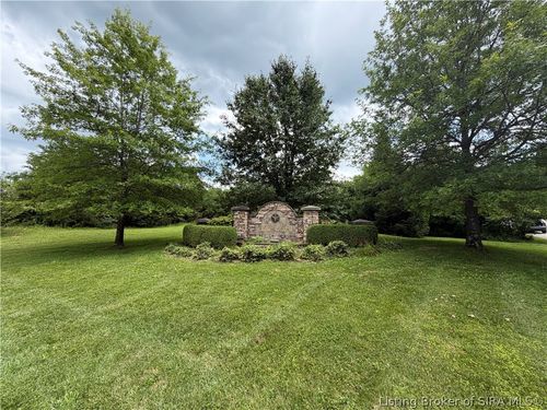 4001 Oak Valley Ct, Lanesville, IN, 47136-9465 | Card Image