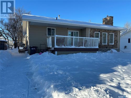 314 5th Ave, Wapella, SK, S0G | Card Image