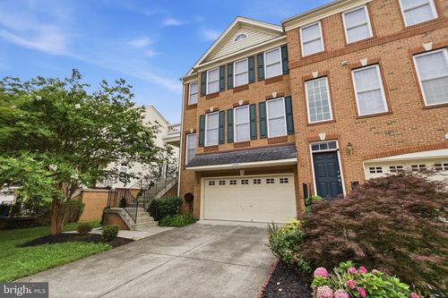 25653 America Sq, CHANTILLY, VA, 20152-6501 | Card Image
