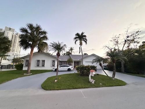 204 191st St, Sunny Isles Beach, FL, 33160-2314 | Card Image