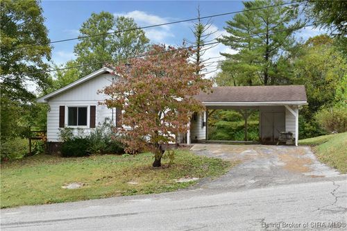 321 N 3rd St, Marengo, IN, 47140-3215 | Card Image