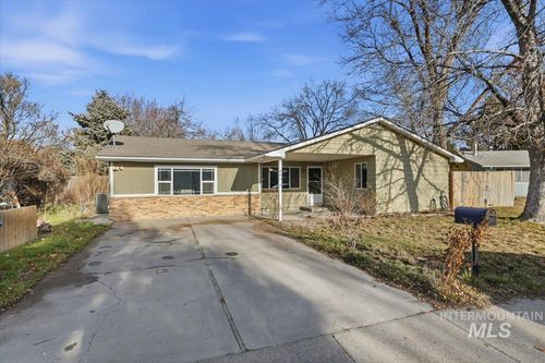 406 W 4th N, Mountain Home, ID, 83647-2501 | Card Image