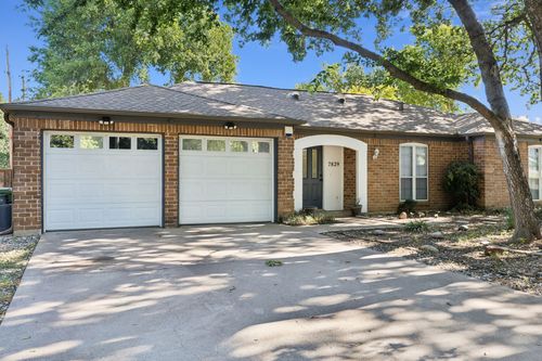 7829 Noneman Dr, North Richland Hills, TX, 76182-3440 | Card Image