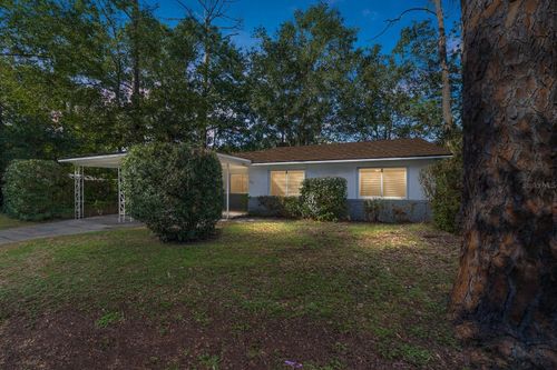 1716 7th Ter, GAINESVILLE, FL, 32609-3751 | Card Image