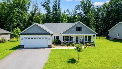1240 Gladden Cir, Forest, VA, 24551-3559 | Card Image