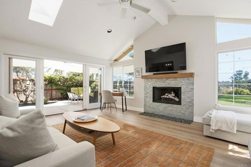 1708 Countryside Dr, Vista, CA, 92081-8726 | Card Image