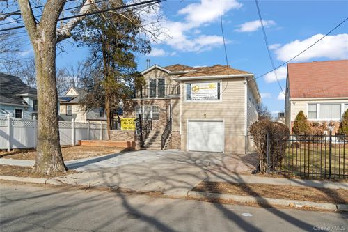 24909 Mayda Rd, Rosedale, NY, 11422-2522 | Card Image