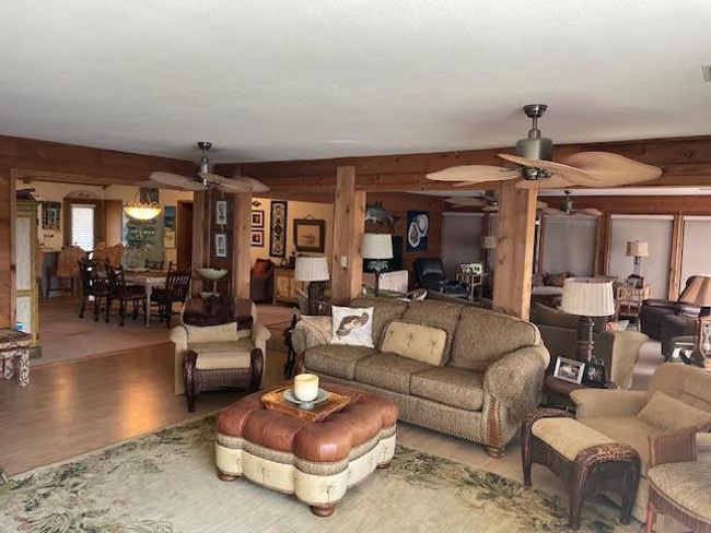 515 W Sawyer St, House other with 3 bedrooms, 3 bathrooms and 6 parking in St. George Island FL | Image 15