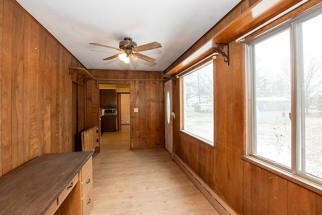 803 Park St S, House other with 2 bedrooms, 2 bathrooms and null parking in Fairfax MN | Image 12