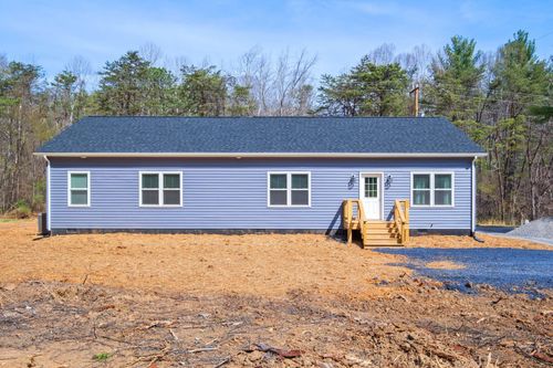 2941 Hankey Mountain Hwy, CHURCHVILLE, VA, 24421 | Card Image