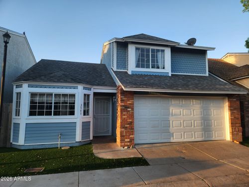 3545 E Montreal Pl, Phoenix, AZ, 85032-3939 | Card Image
