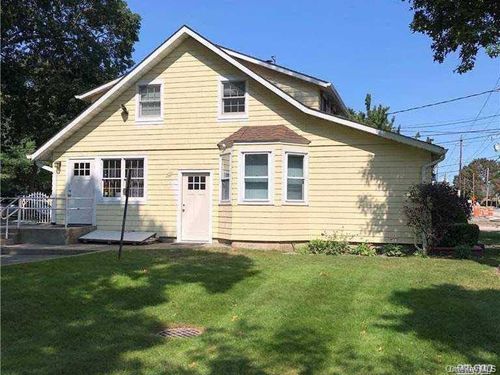 338 Lake Ave, Saint James, NY, 11780-2276 | Card Image