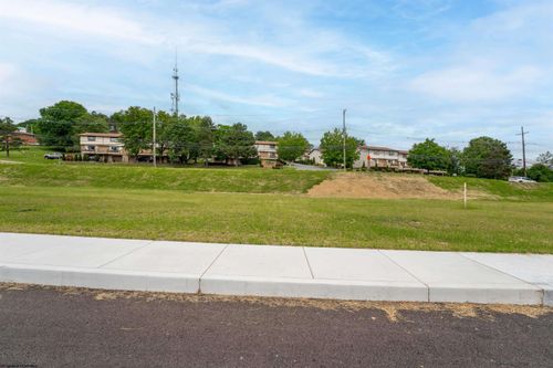 Lot 8 Vista Pl, Morgantown, WV, 26505-2415 | Card Image