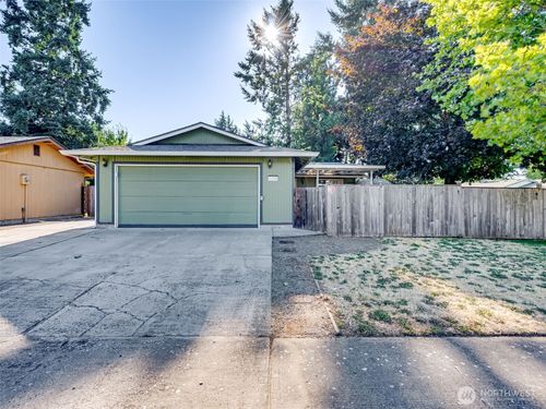 1208 Se Briarwood Dr, Vancouver, WA, 98683-8959 | Card Image