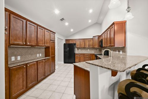 unit-55-7111 Village Charmant Dr, Baton Rouge, LA, 70809-7806 | Card Image