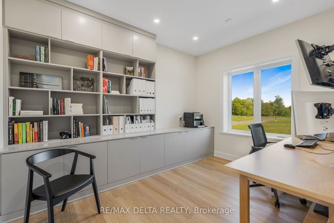 2030 Labonte St, House other with 3 bedrooms, 3 bathrooms and 15 parking in Clarence Creek ON | Image 8