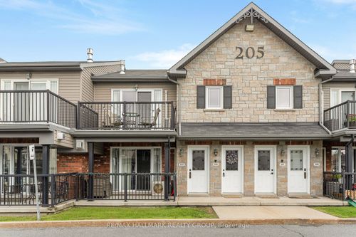 506-205 Éliot St, Rockland, ON, K4K0G4 | Card Image