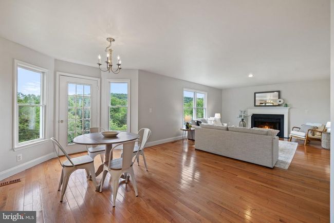 5722 Pond View Ln, House other with 4 bedrooms, 4 bathrooms and null parking in Broad Run VA | Image 24