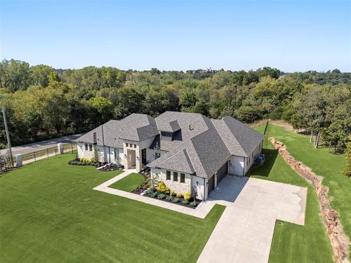 9401 Autumn Park Lane, Oklahoma City, OK, 73151 | Card Image