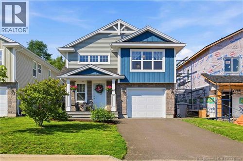 48 Weaver'S Way, Fredericton, NB, E3A3P8 | Card Image