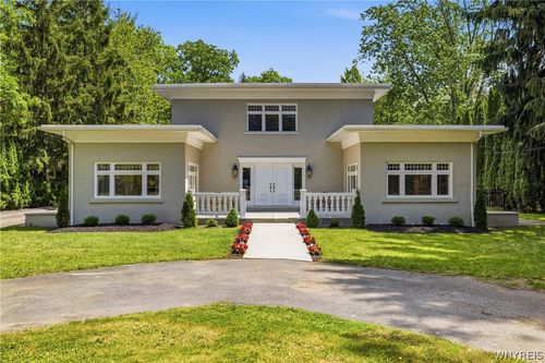 5079 Woodland Dr, Lewiston, NY, 14092-1913 | Card Image