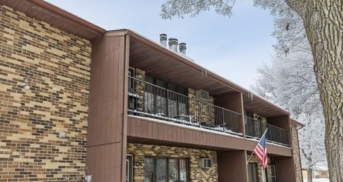 8-2636 18th St S, Fargo, ND, 58103-6649 | Card Image