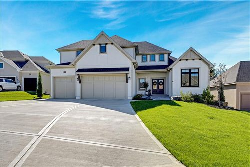 9367 W 170th St, Overland Park, KS, 66085-9241 | Card Image
