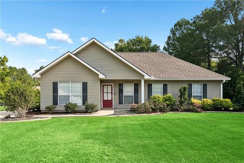 18033 Vineyard Rd, Hammond, LA, 70401-3671 | Card Image