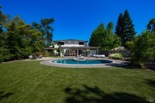 613 Harvest Ln, Saint Helena, CA, 94574-1228 | Card Image
