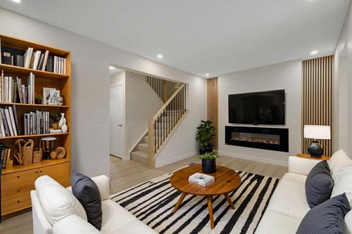 13 Penworth Close Se, Calgary, AB, T2A5N4 | Card Image