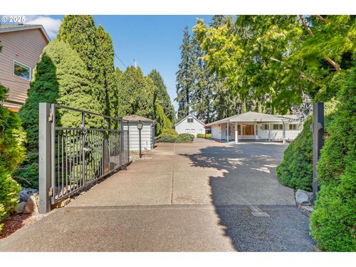 5615 E Main St, Hillsboro, OR, 97123-6896 | Card Image