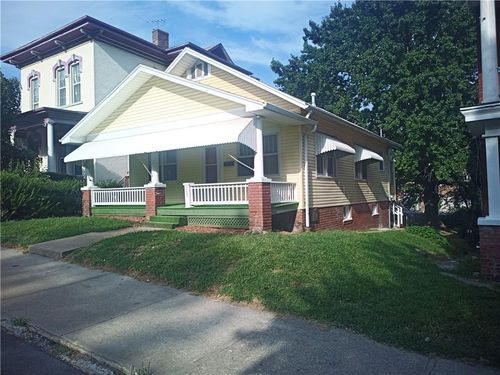 705 N 9th St, Saint Joseph, MO, 64501-1649 | Card Image