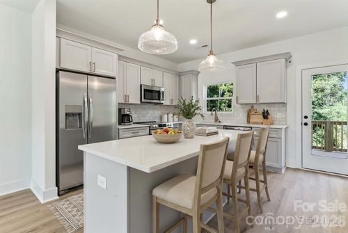 20-414 Bogue Dr, Fort Mill, SC, 29708-8279 | Card Image