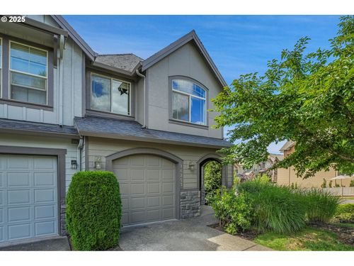 16253 Se Pyrite St, Damascus, OR, 97089-9132 | Card Image