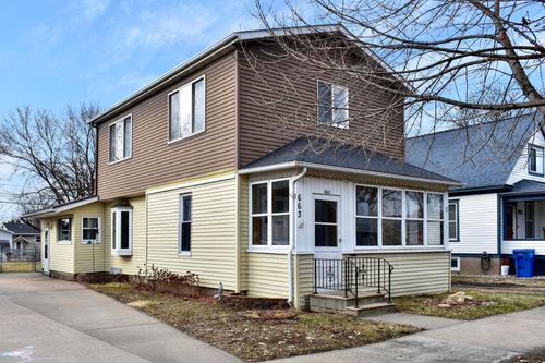 663 Dacota St, Winona, MN, 55987-3008 | Card Image