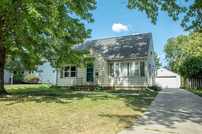 427 Cornwall Avenue, House other with 3 bedrooms, 1 bathrooms and null parking in Waterloo IA | Image 1