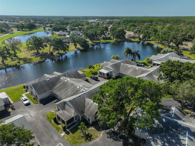 1140 - 1140 Golfview Woods Dr, Condo with 2 bedrooms, 2 bathrooms and null parking in SUN CITY CENTER FL | Image 26