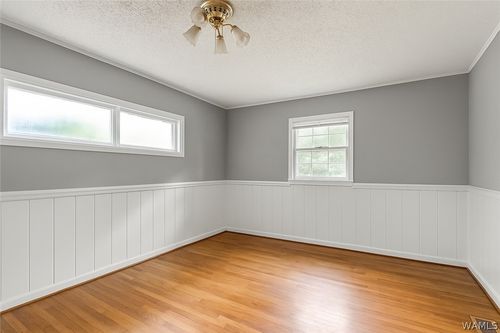 2710 12th Ave E, Tuscaloosa, AL, 35405-1927 | Card Image