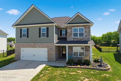 2134 Tributary Dr, Sevierville, TN, 37876-5011 | Card Image