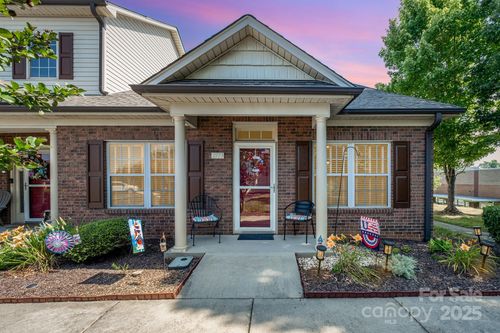 2773 Clover Rd Nw, Concord, NC, 28027-3804 | Card Image